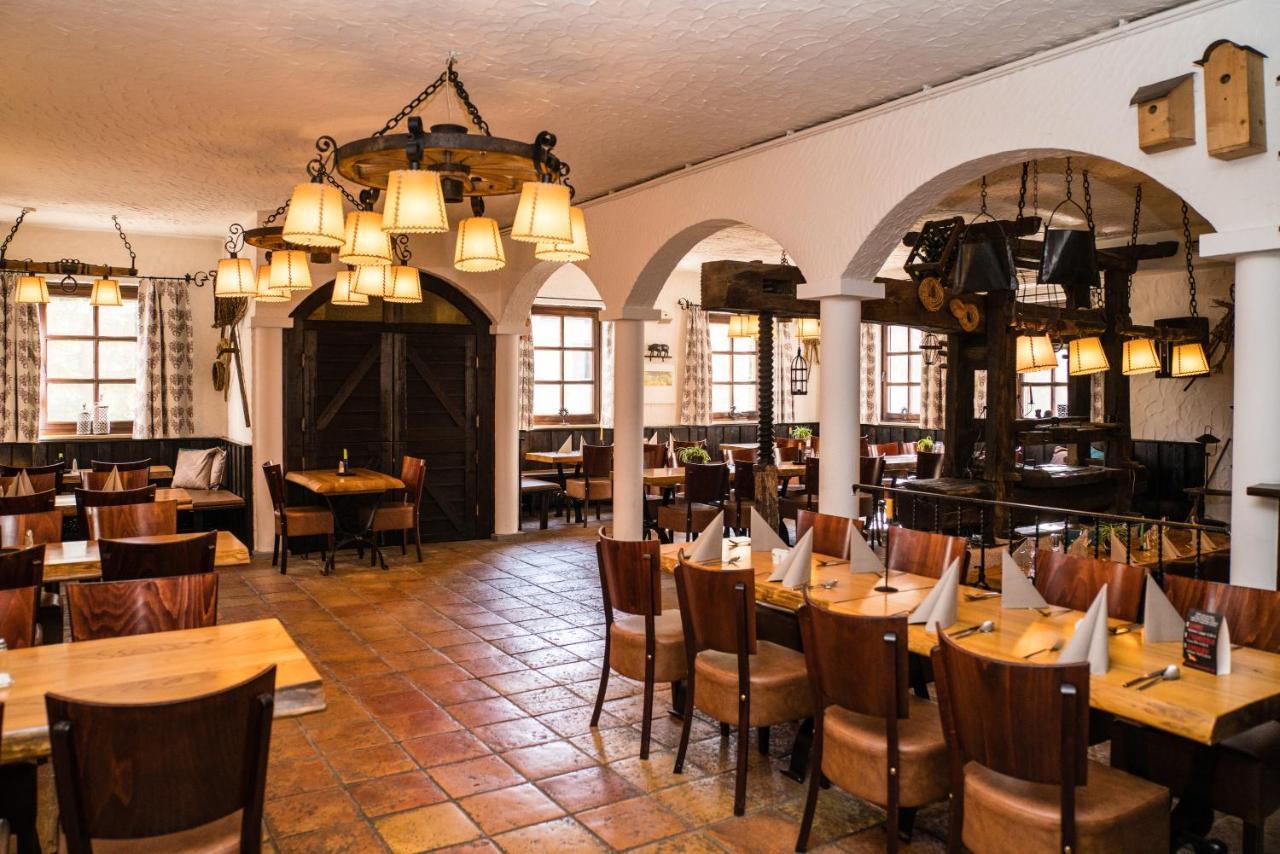 Hotel Johannes-Zeche Illmitz Εξωτερικό φωτογραφία